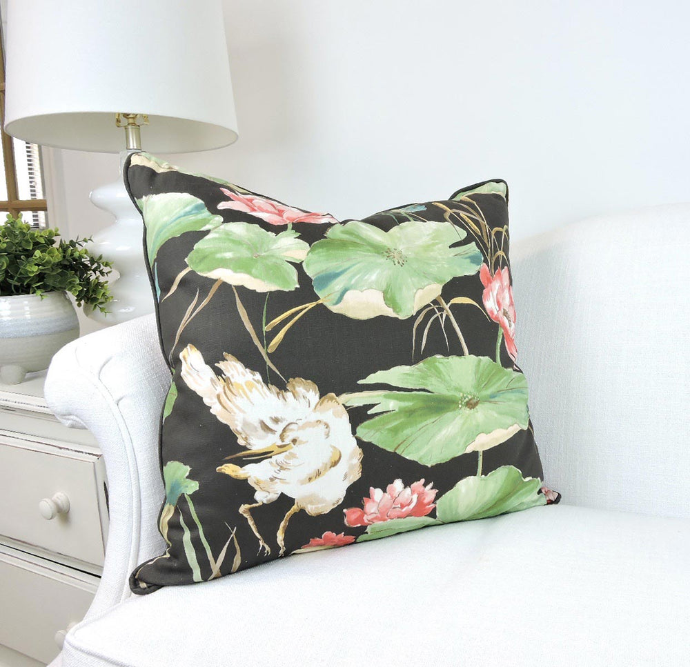 Lotus Pillow | Black